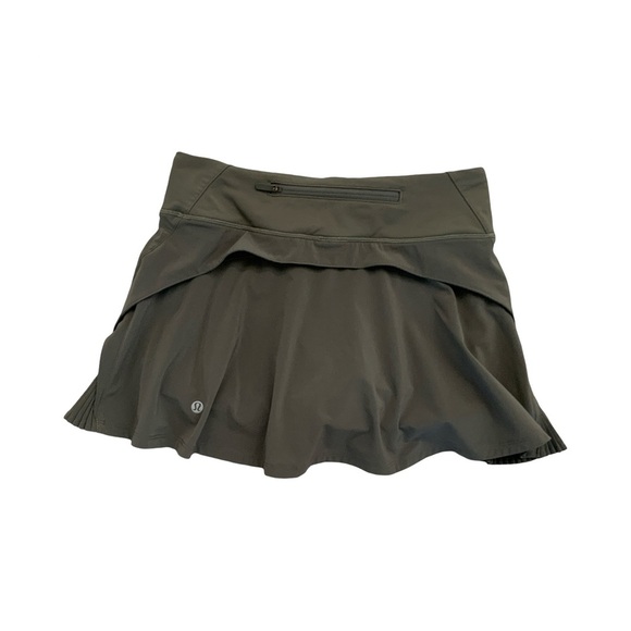Lululemon Play Off The Pleats Skirt 13” Grey Sage Size 4 - Picture 4 of 4